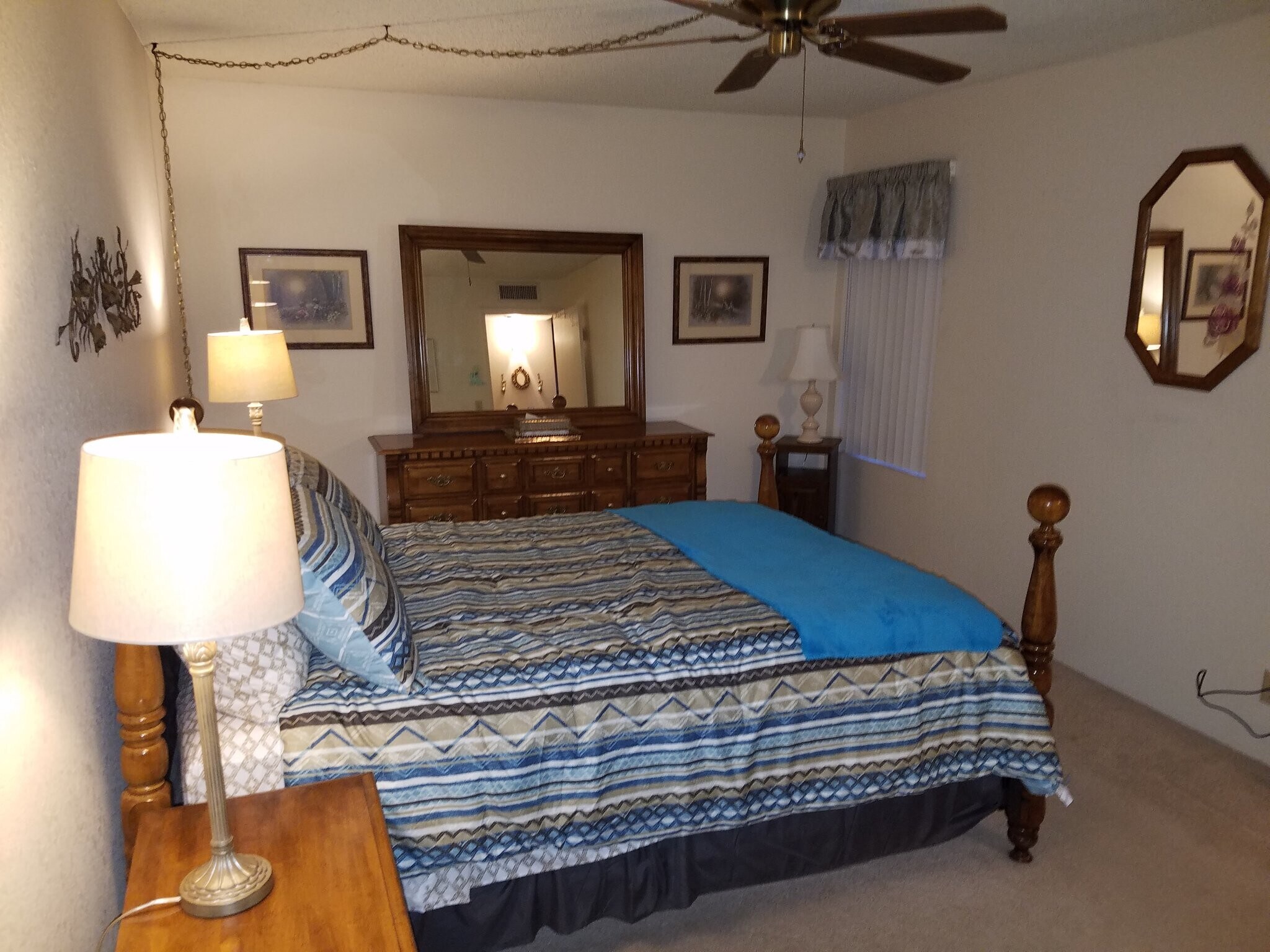 Building Photo - 276 Lake Havasu Ave