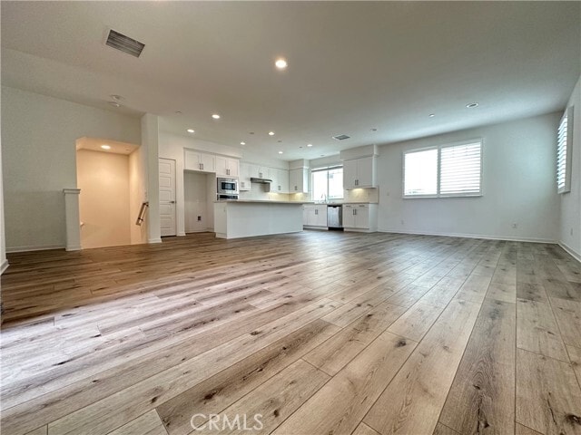 Building Photo - 251 Carmine