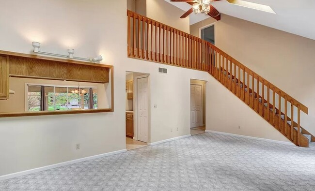 Building Photo - 8633 Oakmont Rd