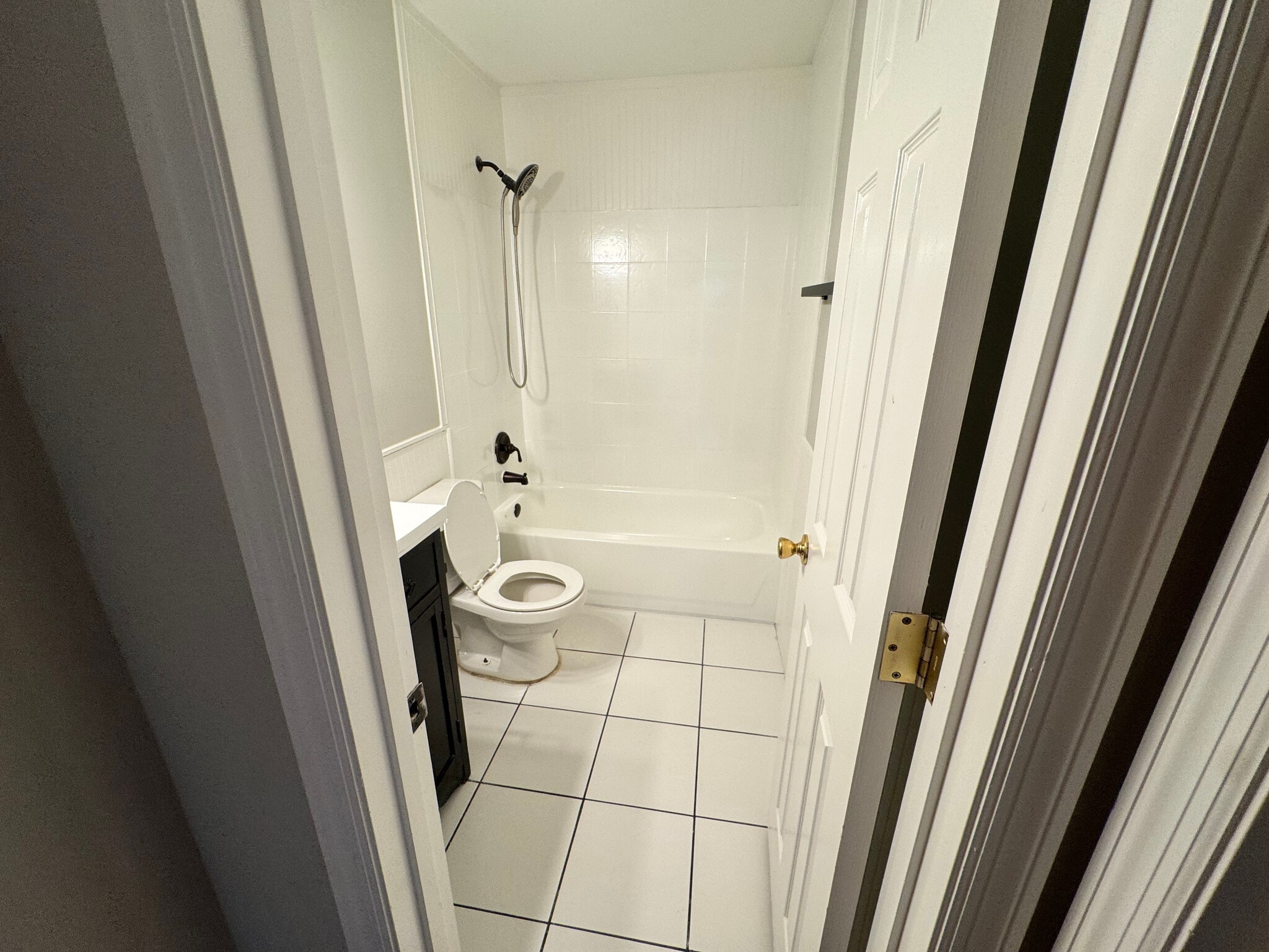 Building Photo - Room in Townhome on Cooper Lake Dr SE