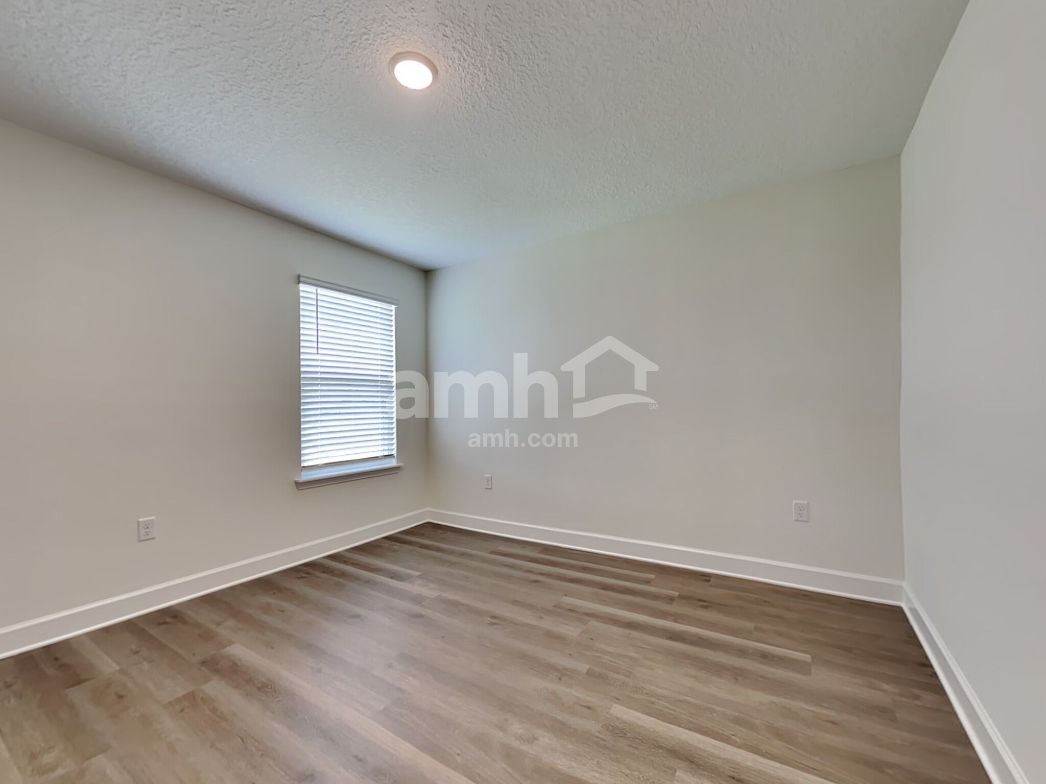 Building Photo - 2560 Spring Moss Ct