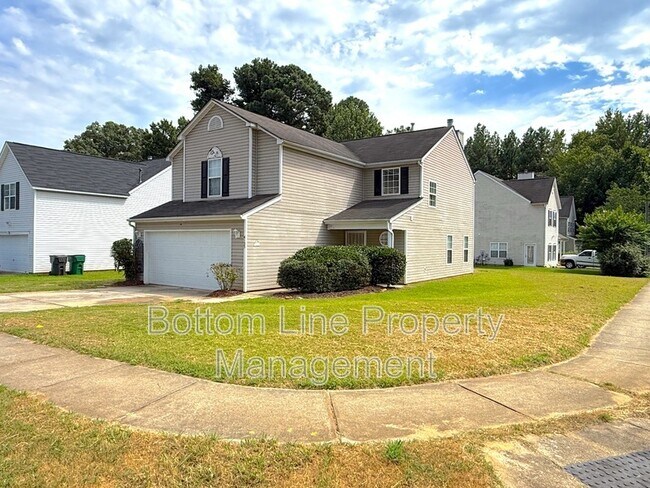 Building Photo - 4133 Robinwood Dr