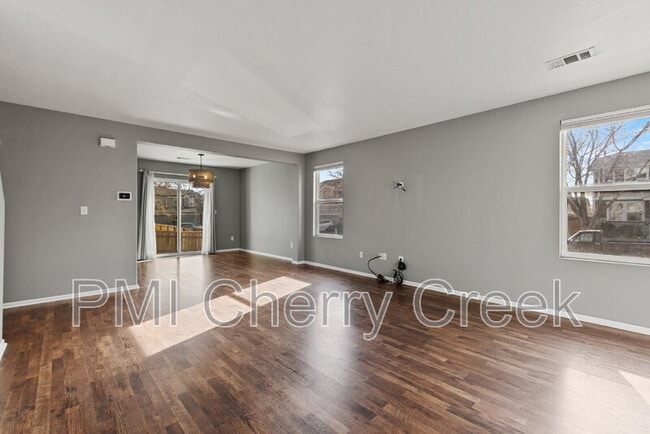 Building Photo - 9328 Garfield Way