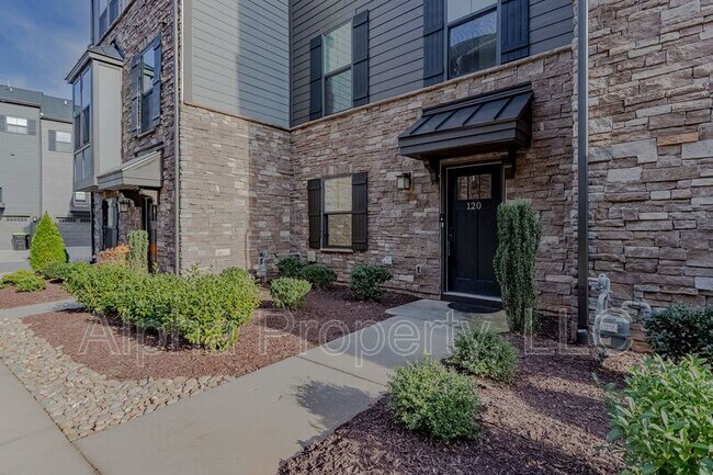 Building Photo - 120 Rollins Ave