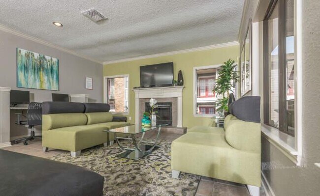 Building Photo - 2 bedroom in Haltom City TX 76137