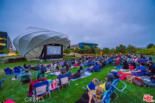 Building Photo - 13045 Pacific Promenade
