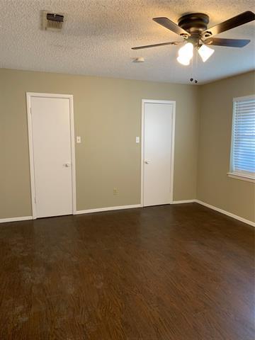 Building Photo - 5410 Kings Mnr Dr