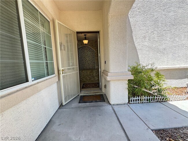 Building Photo - 3055 Costa Miole Dr