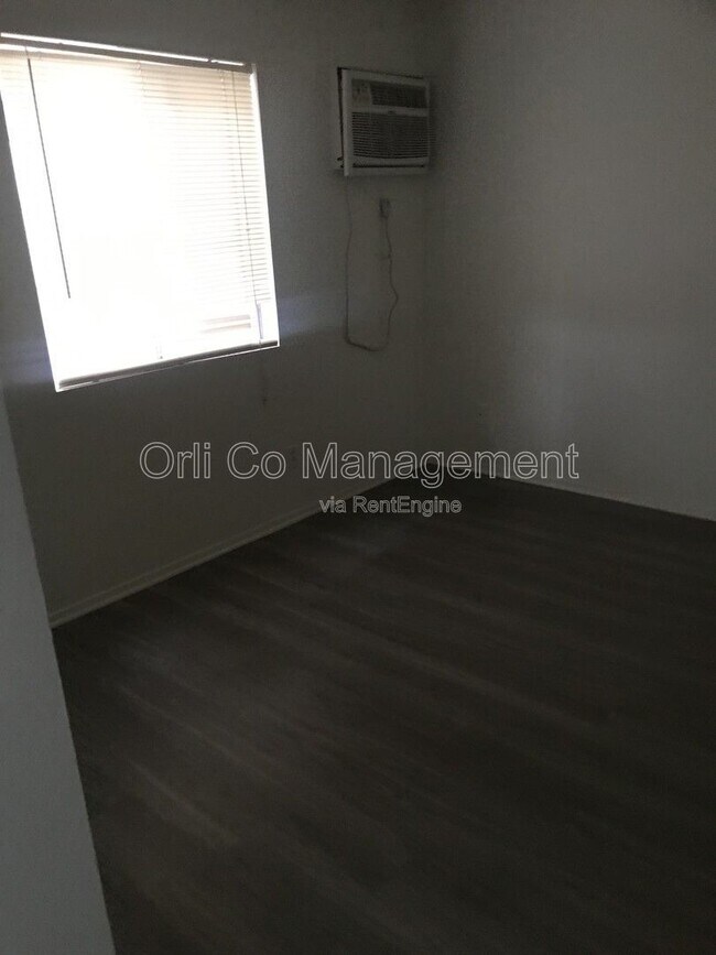 Building Photo - 14333 Haynes St