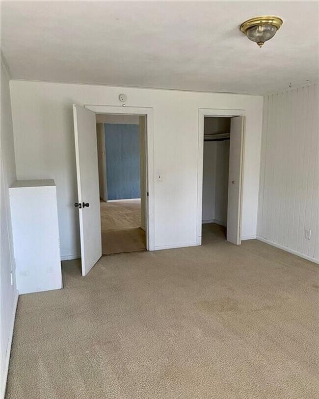 Building Photo - Spacious 2 Bedroom Apartment in Euwanee Park