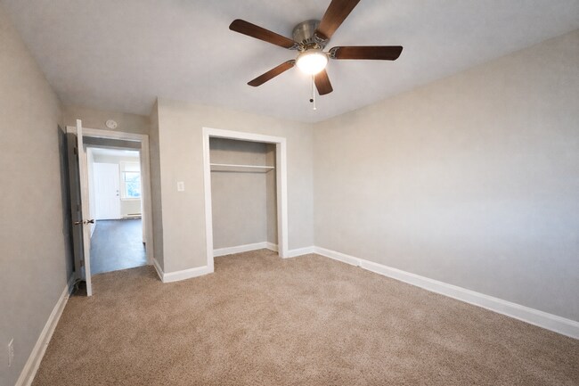 Building Photo - 1628 Plum St