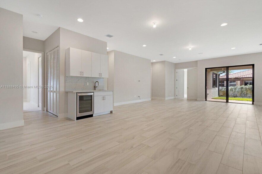 Building Photo - 13130 Addilyn Ct