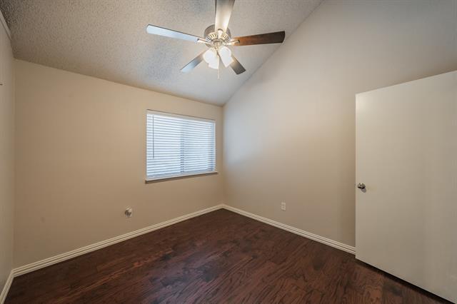 Building Photo - 6402 Valleybrooke Ct