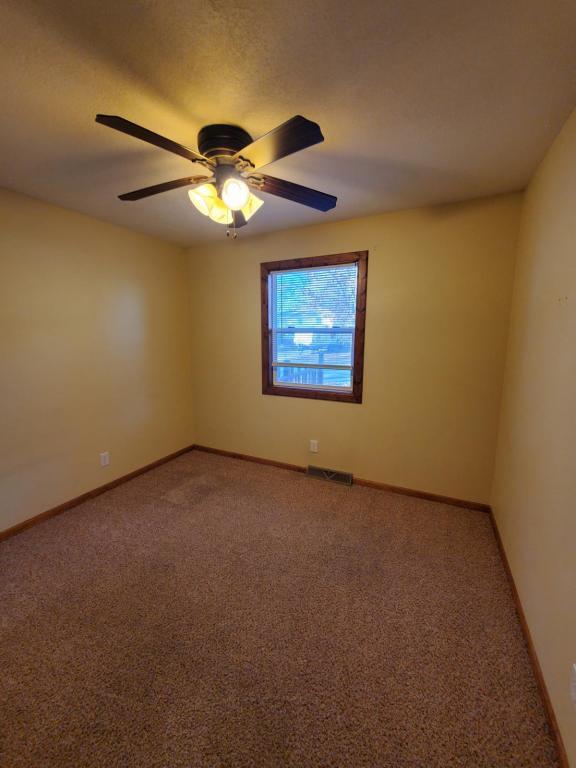 Building Photo - 10 Stevens Rd