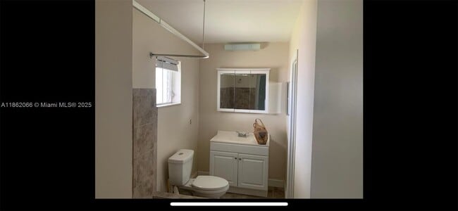 Building Photo - 6720 Arbor Dr