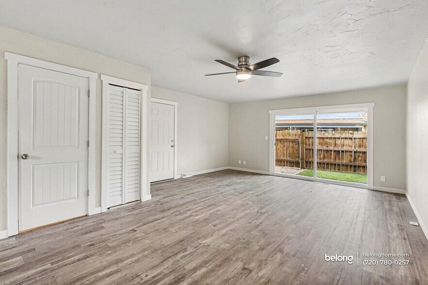 Building Photo - 1044 Coronado Pkwy S