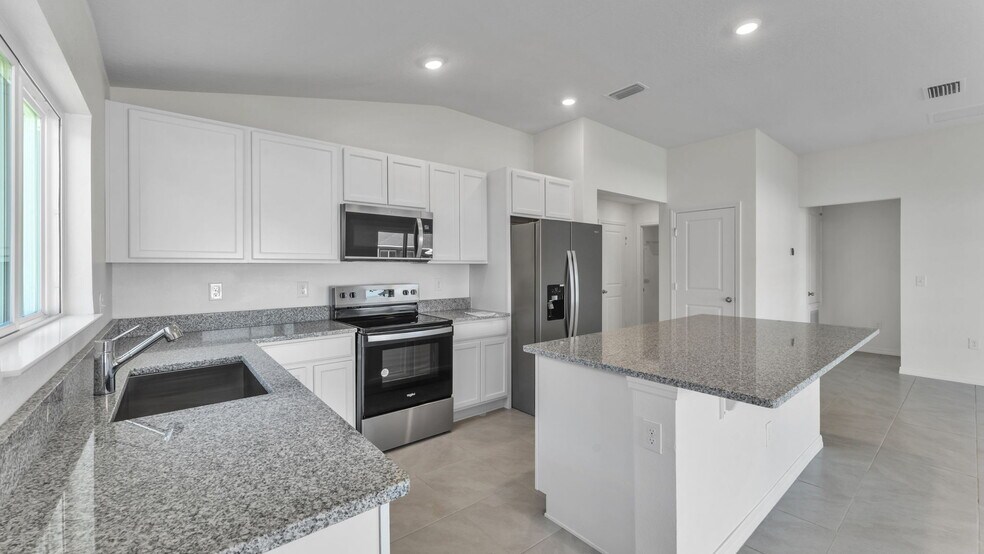 Building Photo - 809 Wedgewood St