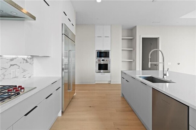 Building Photo - 40 12th St NW
