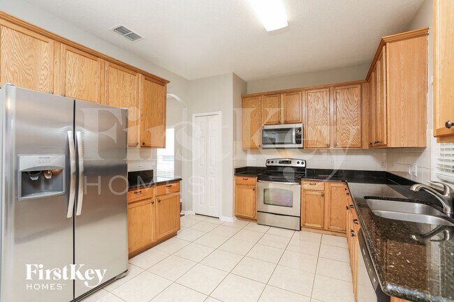 Building Photo - 2216 Cerberus Dr
