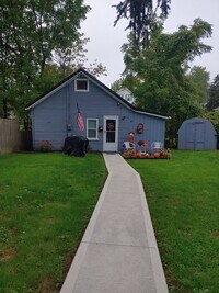Building Photo - 67-69 Upton Place