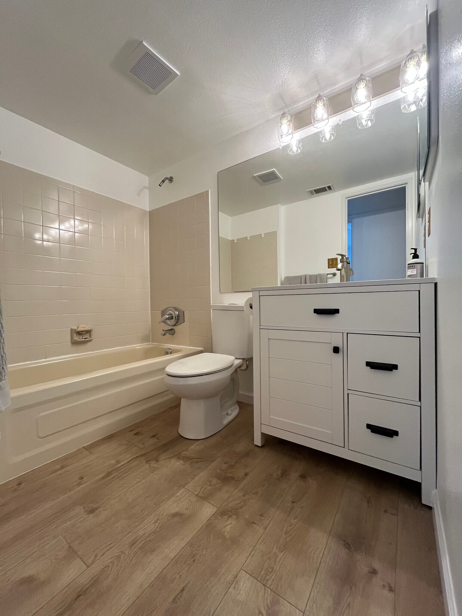 Bathroom 1 - 8555 Fairmount Dr