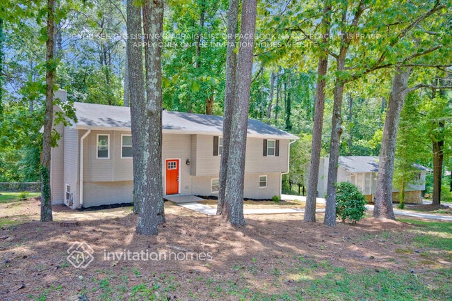 Building Photo - 3200 Vail Ct SW