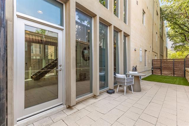 Building Photo - 4206 Buena Vista St