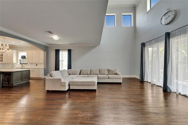 Building Photo - 6116 Lagomar Ln