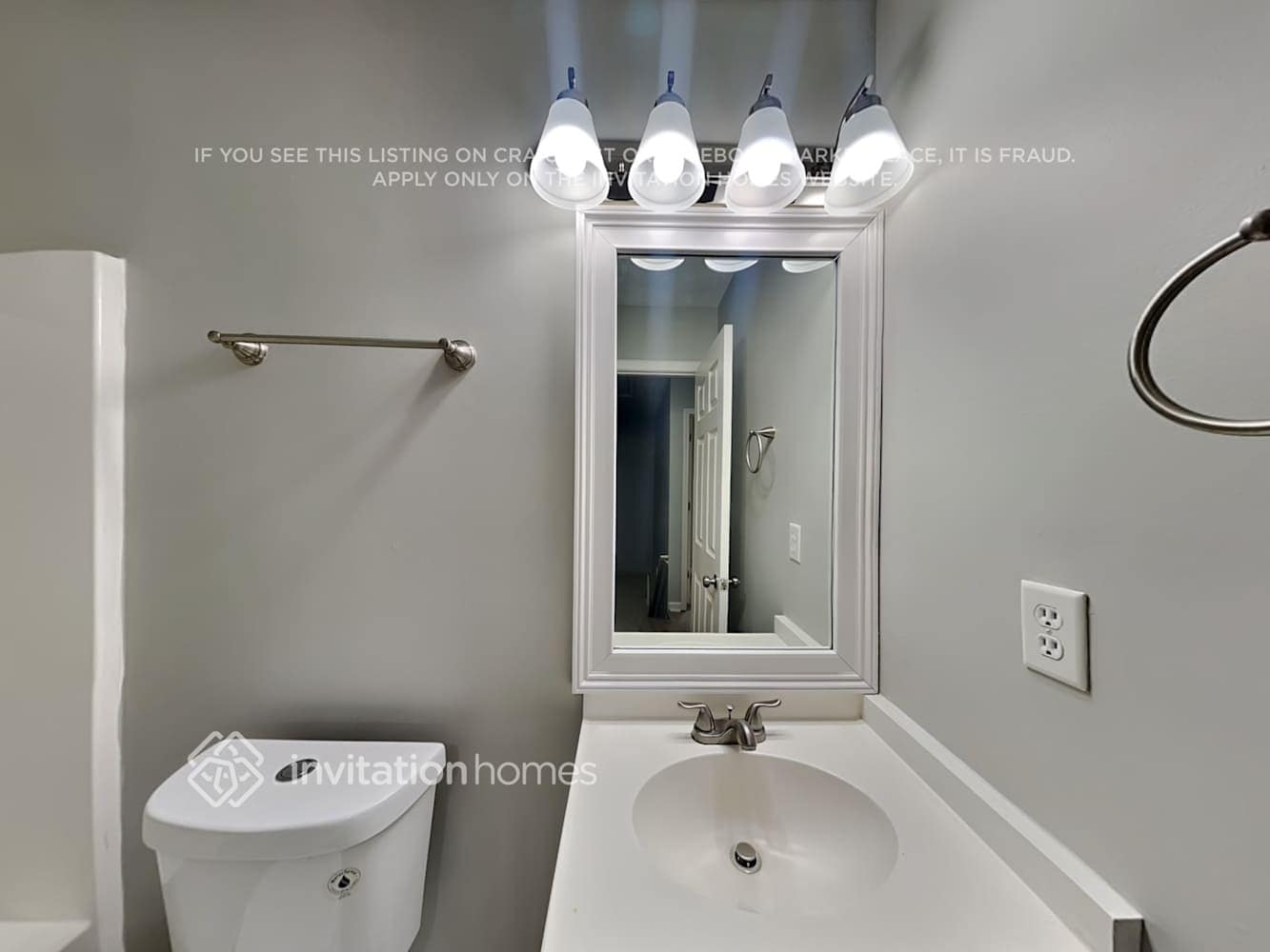 Building Photo - 2035 Amberly Glen Way