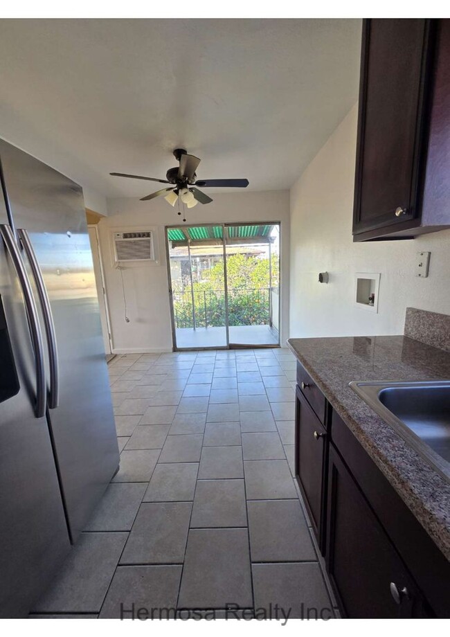 Building Photo - 1234 W J St