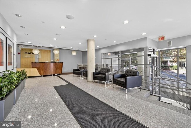 Building Photo - 1300 N St NW