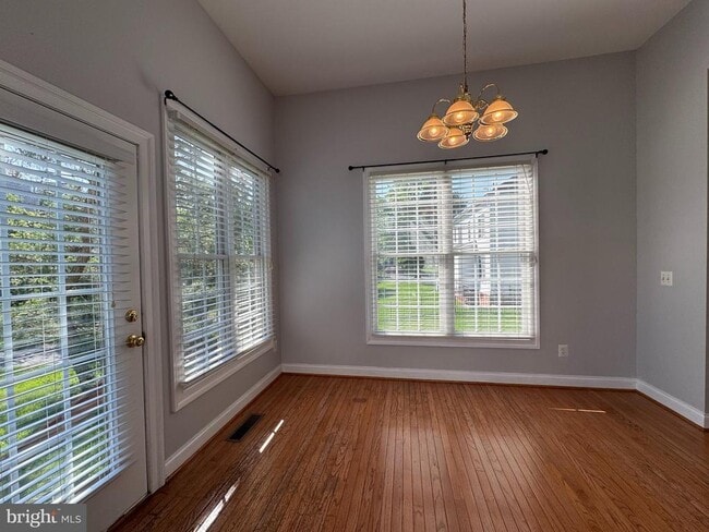 Building Photo - 13868 Piedmont Vista Dr