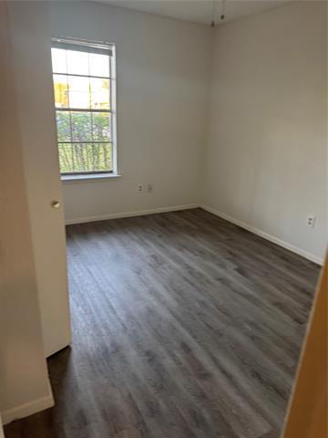 Building Photo - 500 Renee Dr