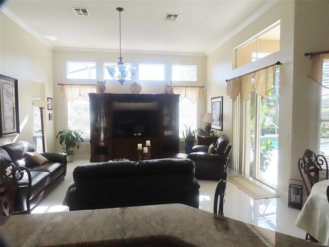 Building Photo - 2337 Emerald Rose Way