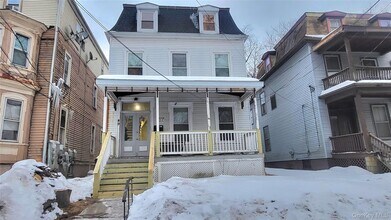 Building Photo - 49 Carroll St