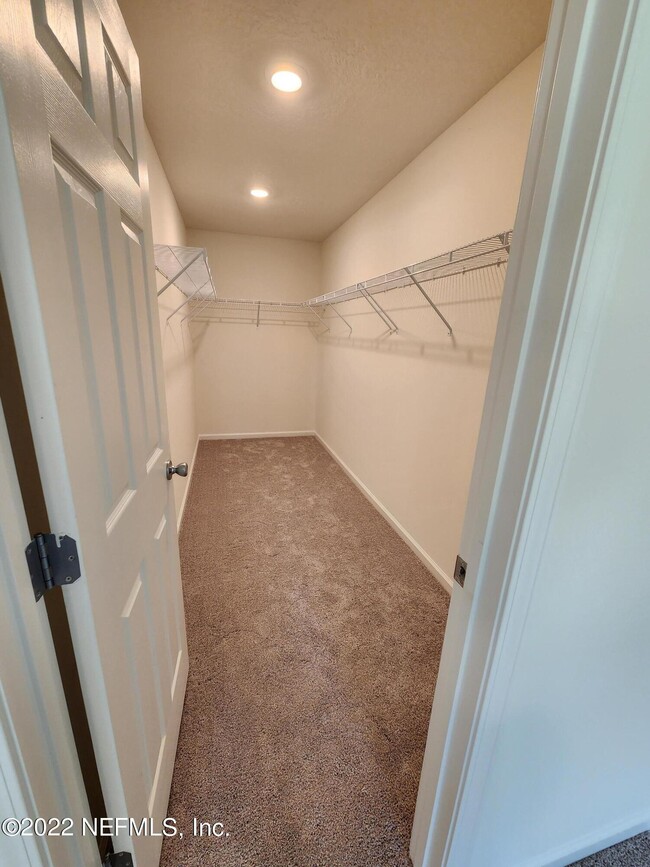 Building Photo - 3035 Lucille Ln