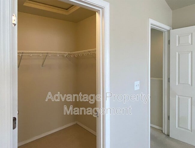 Building Photo - 2991 NW Shooting Star Dr