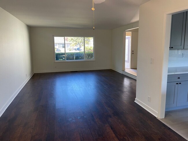 Building Photo - 5 BR/3 BA MORGAN HILL HOME AVAILABLE NOW!!!!!