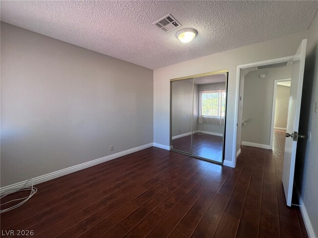 Building Photo - 3850 S Spitze Dr