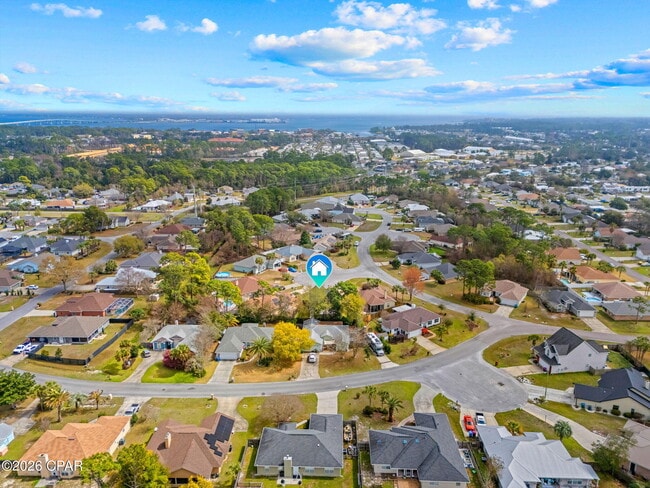 Building Photo - 203 Jase Ln