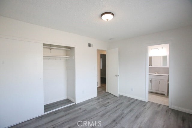 Building Photo - 15952 Standish Ln