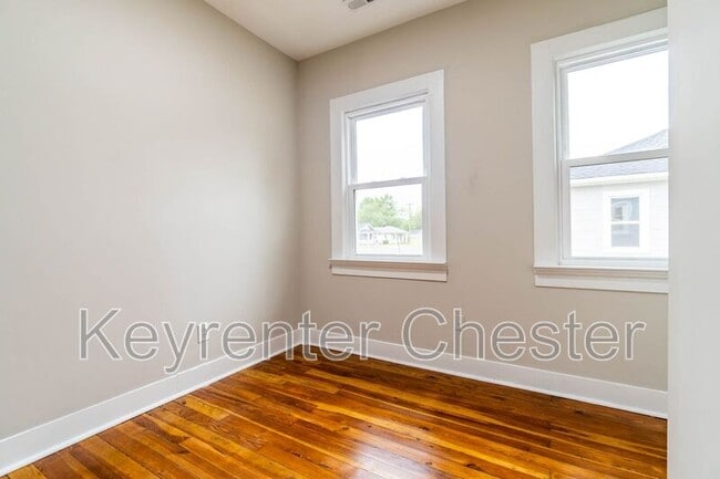 Building Photo - 3502 Oaklawn Blvd