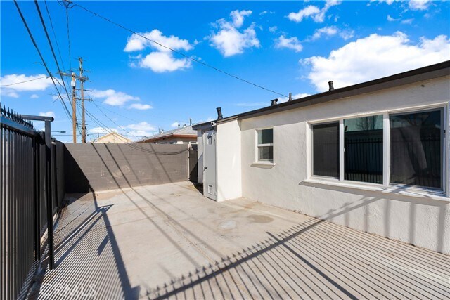Building Photo - 44945 Trevor Ave