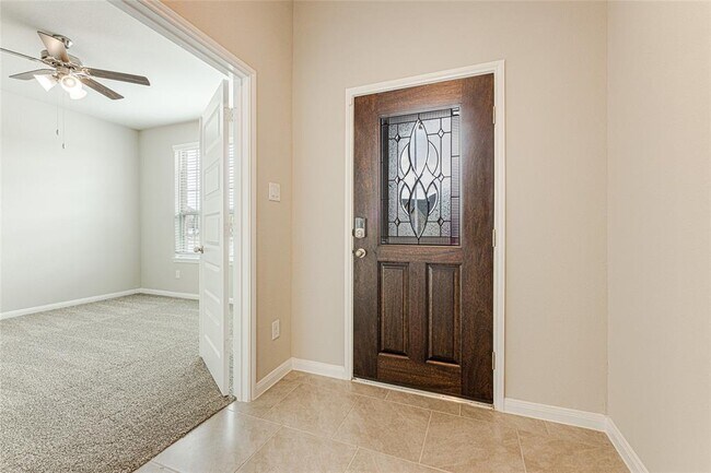 Building Photo - 503 Spring Flower Ct