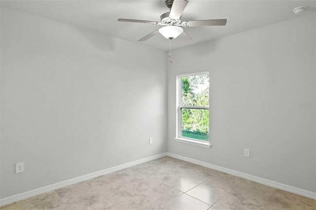 Building Photo - 7035 W Price Blvd