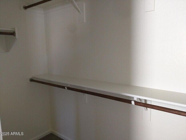 Building Photo - 3142 S Scarlet Ln