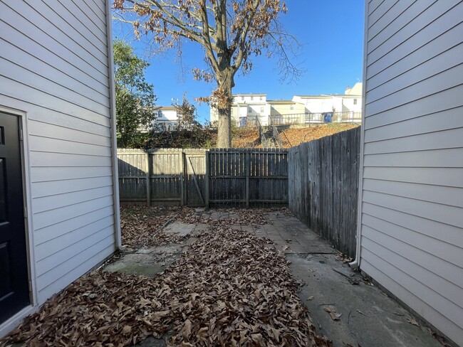 Building Photo - 6930 Steeplechase Dr NW
