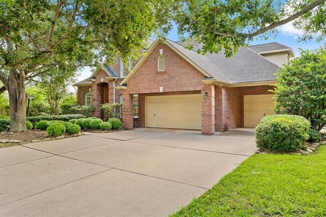 Building Photo - 5011 Tapestry Ln