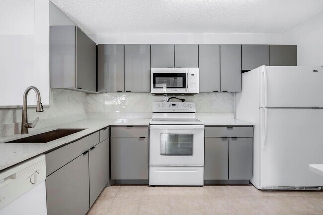 Building Photo - 11245 W Atlantic Blvd