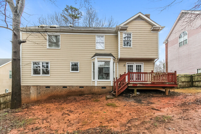 Building Photo - 4 Bedroom Charlotte Home